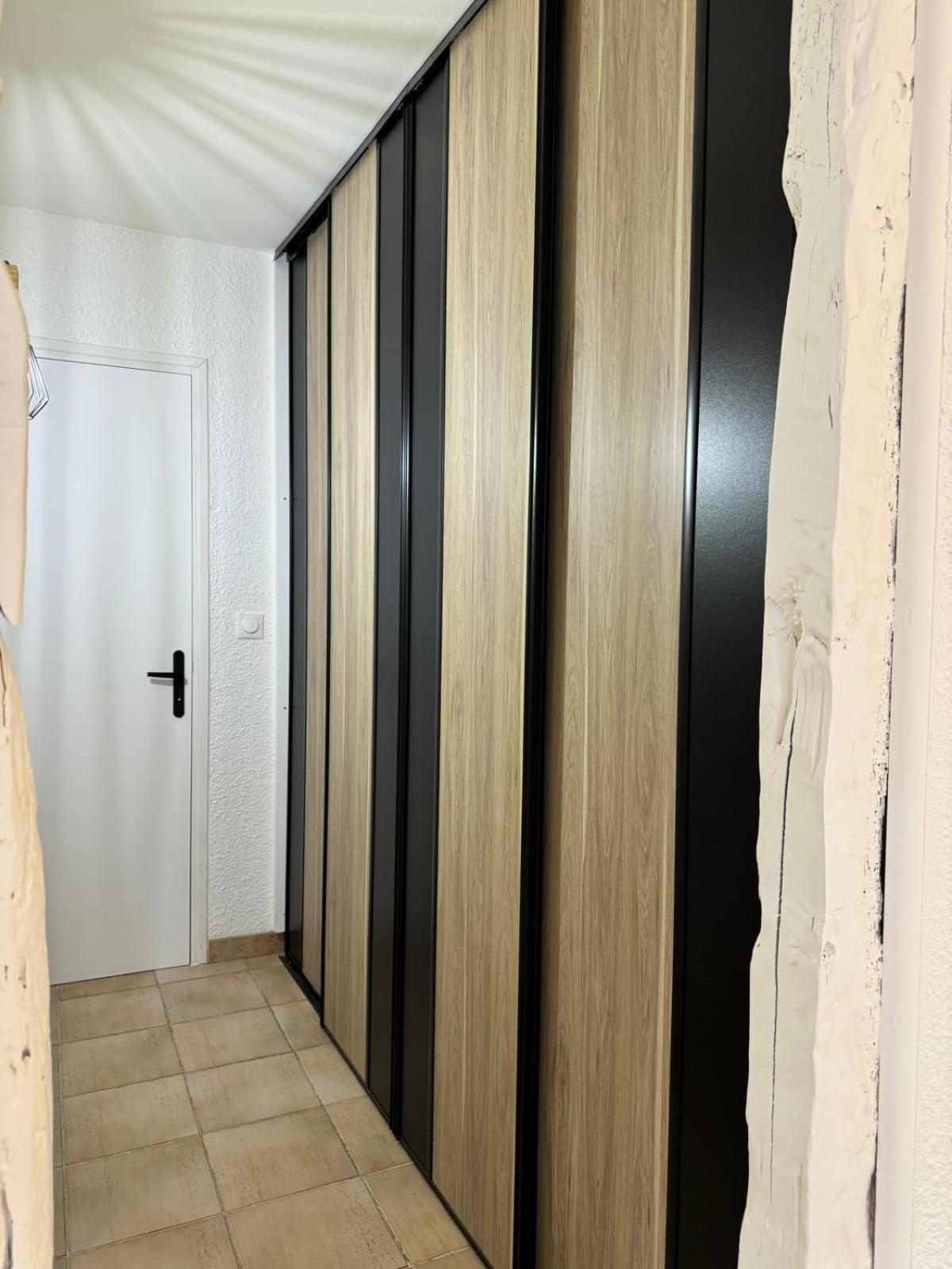 Charmant Appartement En Hypercentre De Кастельнодарі Екстер'єр фото